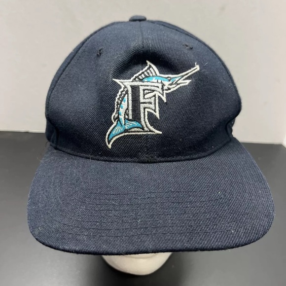 Sports Specialties Other - Vintage Florida Marlins Sports Specialties SnapBack Hat